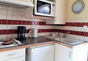 Coastal Getaway with Pool, Tennis & Beach Nearby
