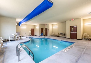 Cobblestone Hotel & Suites – Stevens Point