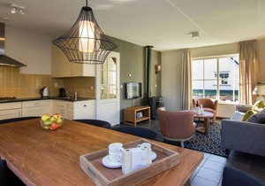 Comfort 6-person villa in the holiday park Landal Kasteeldomein De Cauberg