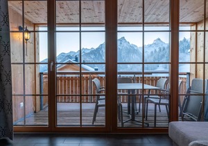 Comfort 8-person apartment in the holiday park Landal Brandnertal
