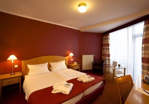 Comfort Double Room - Hotel zur Post Waldbreitbach