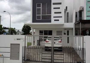 Comfort Holiday Home @ Bukit Indah