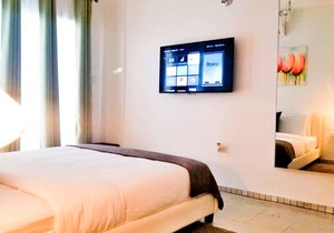 Comfortable and Elegant Aibonito Hotel/FREE PARKING & WIFI/GOOD AREA - 202