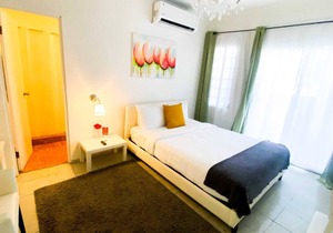 Comfortable and Elegant Aibonito Hotel/FREE PARKING & WIFI/GOOD AREA - 202