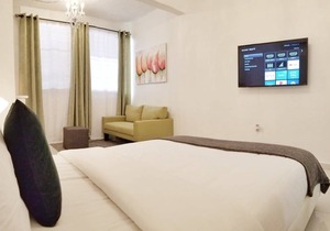 Comfortable and Elegant Aibonito Hotel/PRIVATE KITCHEN/FREE PARKING & WIFI-204