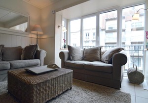 Comfortable apartment in the town centre within walking distance of the ocean