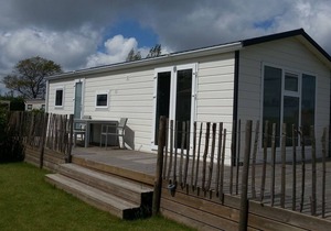 Comfy chalet with dishwasher, near the Wadden Sea