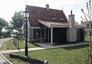Comfy villa with garden, near the Wadden Sea