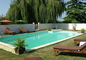 Complex Of 3 Gites With Shared Swimming Pool And Large Gardens