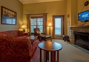 Condo ∙ 2 bedrooms ∙ 6 guests