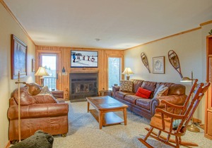 Condo ∙ 2 bedrooms ∙ 7 guests