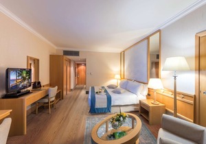 Constantinou Bros Asimina Suites Hotel