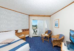 Constantinou Bros Athena Beach Hotel