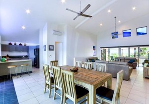 Cooinda Gardens on Hamilton Island by HIHA