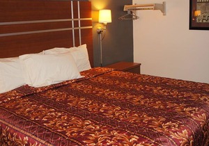 Coratel Inn & Suites By Jasper Waite Park- 1 King Bed Non-Smoking