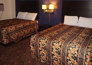 Coratel Inn & Suites By Jasper Waite Park - 2 Queen Bed accessible Non-Smoking