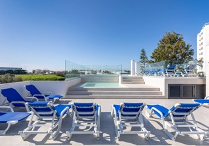 Correeira Luxury Residence T2 C- Albufeira, Pools, Wifi, Bbq, Beach