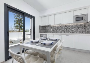 Correeira Luxury Residence T2 J - Albufeira, Pools, Wifi, Bbq, Beach