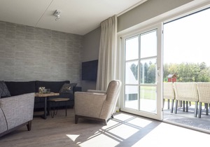 Cosy apartment in De Cocksdorp with private terrace