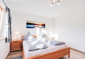 Cosy Apartment "Bergblick" with Garden, Terrace & Wi-Fi; Parking Available