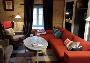 Cosy Castle in Onlay with Swimming Pool