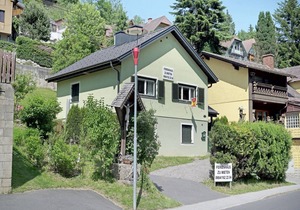 Cosy Holiday Home in Waldbach near Totter Mann