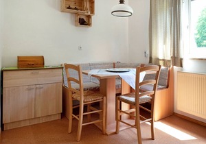 Cosy Holiday Home in Waldbach near Totter Mann