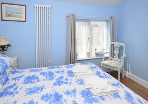 Cottage 312 Ballyconneely - sleeps 6 guests in 3 bedrooms