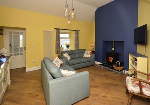 Cottage 312 Ballyconneely - sleeps 6 guests in 3 bedrooms