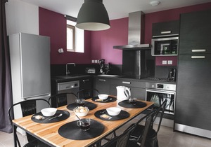 Cottage 4 * 300 m ski -wifi- terrace- private parking-sauna-gym