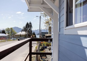 Cottages on Monastery – A Downtown Sitka Retreat