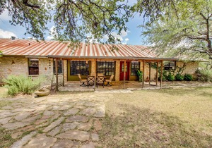 Country-Adorned Home with Shared Pool & Hot Tub on Large Property - Dog-Friendly