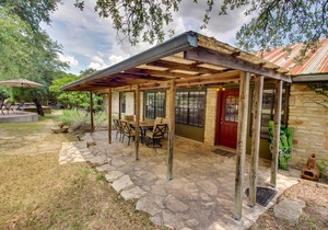 Country-Adorned Home with Shared Pool & Hot Tub on Large Property - Dog-Friendly