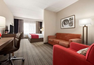 Country Inn & Suites by Radisson Duluth North MN