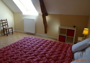 Countryside Retreat: Renovated Farmhouse 5km from Major Shopping, 7km from Le Mans