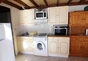 Cozy 3-Room Mezzanine House near La Rémigeasse Beach, Sleeps 4
