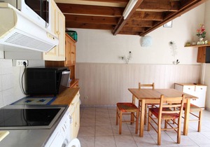 Cozy 3-Room Mezzanine House near La Rémigeasse Beach, Sleeps 4