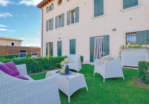 Cozy apartment in Cavaion Veronese -VR-