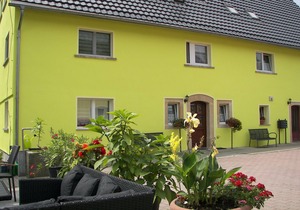 Cozy Apartment near Forest in Lichtenhain