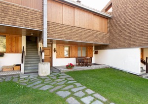 Cozy apartment right next to the thermal baths