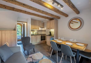 Cozy Chalet with Garden, Near Ski Lifts and Free Bus