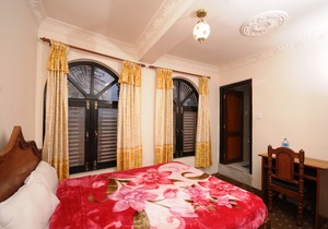 Cozy Guest Room in Manohara Pvt Ltd - Room for 4 Guests