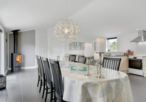 Cozy home in Bogø By with WiFi