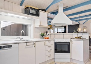 Cozy home in Hejls with sauna
