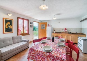 Cozy home in Lamon (BL)