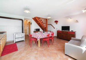 Cozy home in Lamon (BL)
