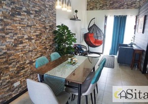 Cozy Penthouse in Tagaytay