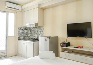 Cozy Studio Room Kalibata City Apartment By Travelio
