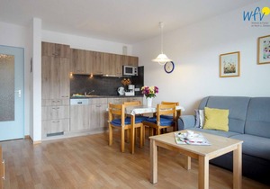 Cozy vacation apartment with balcony!