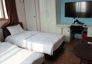 Crystal Residence Hotel